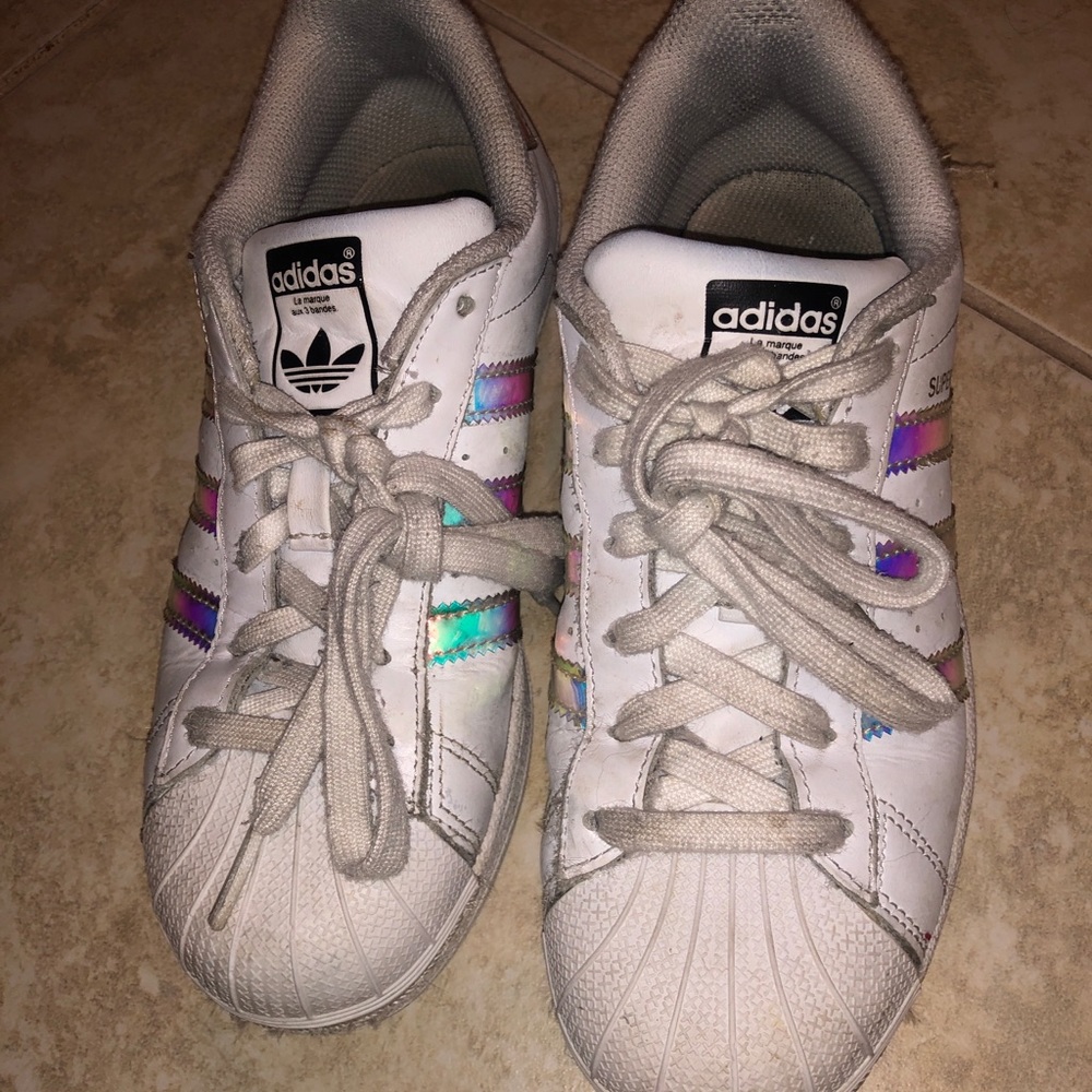 Adidas Superstar Holographic White Sneaker 🤍